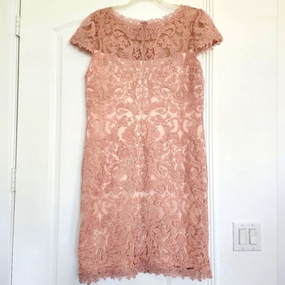 Tadashi Shoji‎ Lace Dress - Picture 4 of 5